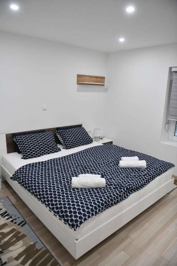Apartman Lucia Ðakovo Eksteriør bilde