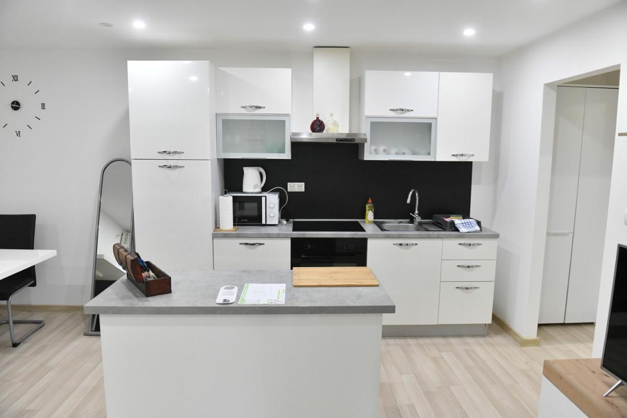 Apartman Lucia Ðakovo Eksteriør bilde